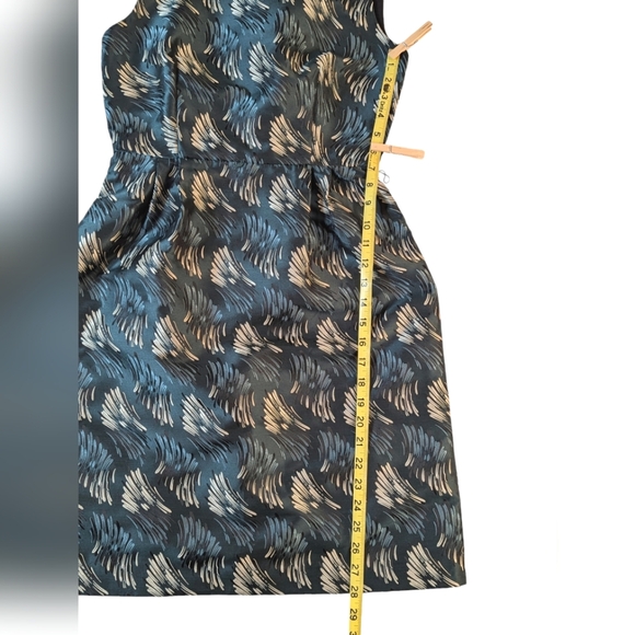 Like New! Anne Klein Belted Jacquard Dress - Picture 11 of 15